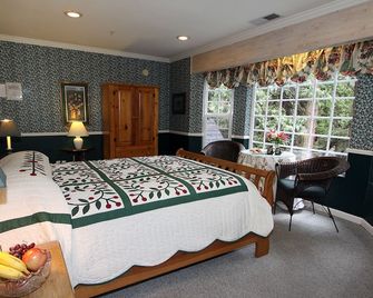 McCaffrey House Bed and Breakfast Inn - Twain Harte - Ložnice