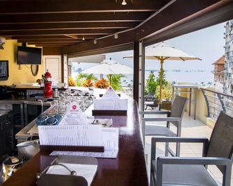 هوتل كونتننتال - لواندا - بار