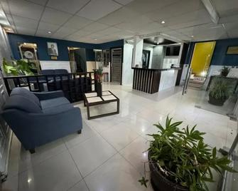 Hotel Santa Cruz - Chihuahua - Lobby