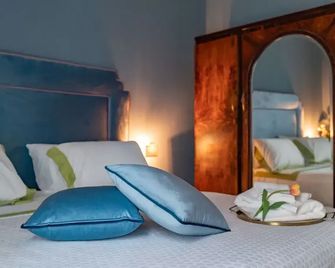 Il Fiore D'oro Luxury - Nápoles - Quarto