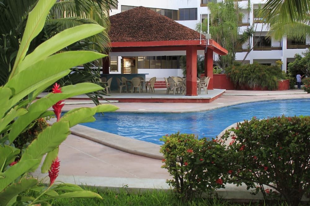 Hotel Debliz - Campeche - Pileta