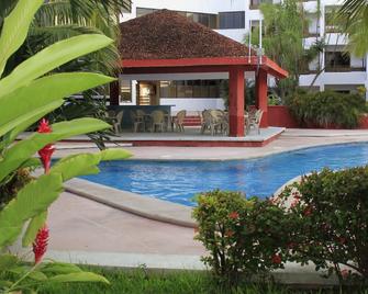 Hotel Debliz - Campeche - Pileta