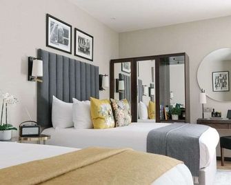 The Selwyn, Richmond - Richmond