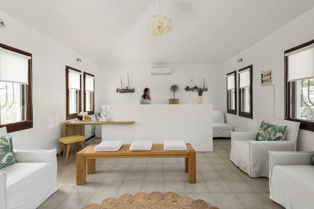 تريكورفو بيتش