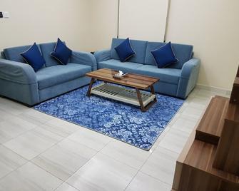 Swiss Blue Hotel Al Zahra - Jeddah - Living room