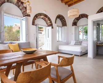 Castle Mansions - Naxos - Dining room