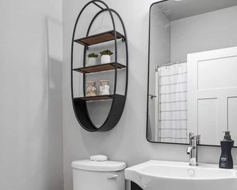 Stylish 2 Bedroom 3 Bed Near Restaurants - Nashville - Bagno