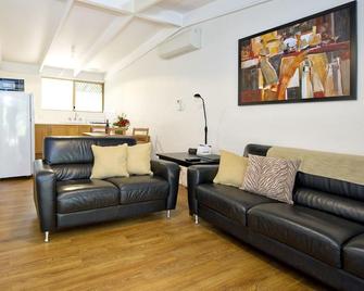 Peppermint Brook Cottages - Margaret River - Phòng khách