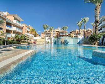 Iris Village Block 12-105 - Pafo - Piscina