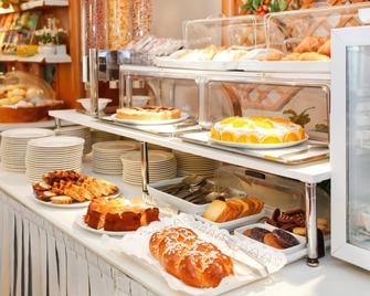 Hotel Miorelli - Nago–Torbole