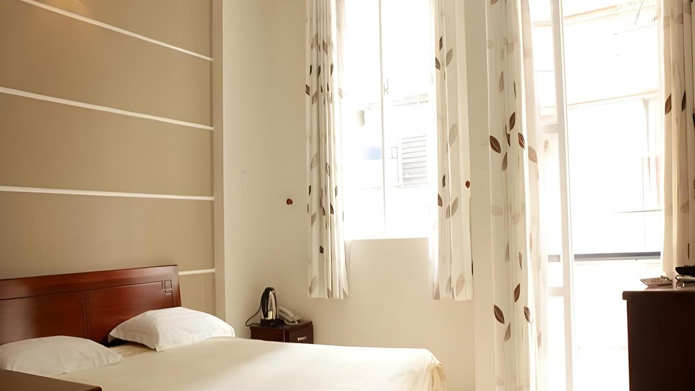Yen Trang 2 Hotel