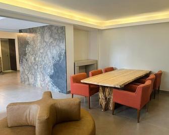 فارول دا إلها هوتل - فلوريانوبوليس - غرفة طعام