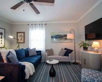 Westfield Blue - Richmond - Living room