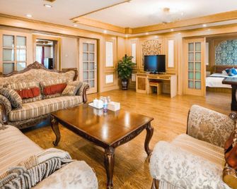 Jinsui Hotel - Hohhot - Sala de estar
