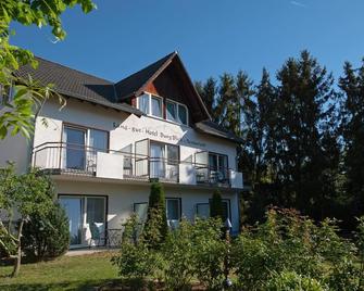 Land-Gut-Hotel Burgblick - Bad Münster am Stein-Ebernburg - Bâtiment