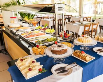 Costa dos Coqueiros - Imbassai - Buffet