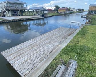 Geaux Fishing Then Relax - Hackberry - Piscina