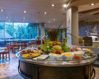 Rainbow Towers Hotel And Conference Centre - Harare - Restoran