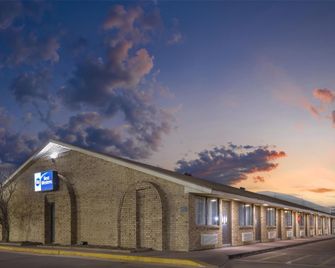 Best Western Caprock Inn - Brownfield - Bâtiment