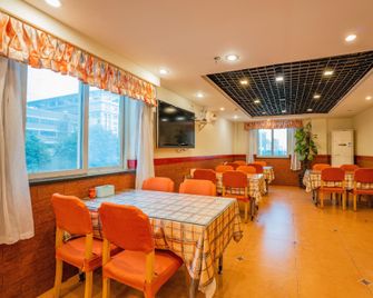 Home Inn Nanning Gaoxin District Keyuan Avenue - נאנינג - מסעדה