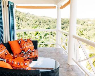 Bed & Breakfast with Lovely Pool and Breathtaking Views - Port Antonio - Balcony