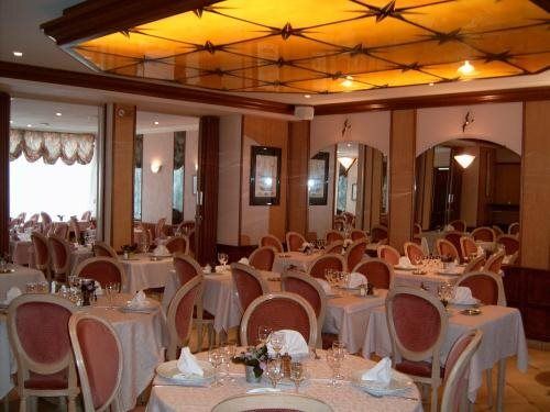 Hotel des Tilleuls thumbnail 3