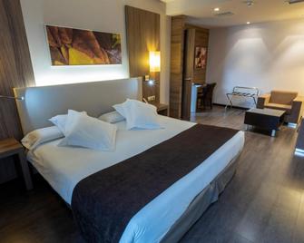Hotel Aroi Ponferrada - Ponferrada - Bedroom