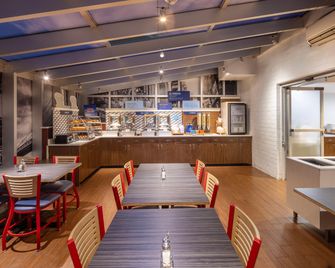 نزل هوليدي اكسبريس - تايمز سكوير - نيويورك - مطعم