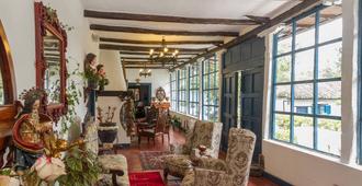 Hotel Boutique Casa de Hacienda Su Merced - Quito - Lobby