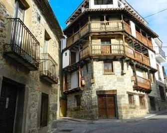 Rural house (full rental) Rebollares II for 4-5 people - Piedralaves - Building