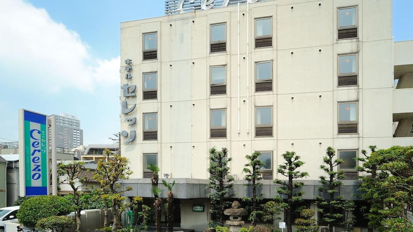 Hotel Cerezo