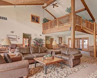 5983 Hidden River Lodge 3 Bedroom Condo by RedAwning - Keystone - Wohnzimmer