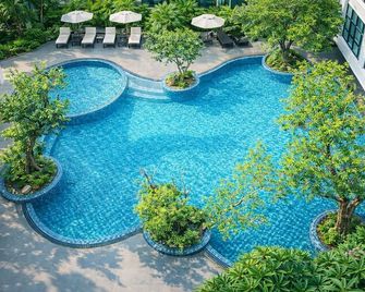 Bay Beach Resort Jomtien - Pattaya - Piscina