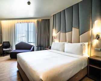 Holiday Inn Express Bangkok Sukhumvit 11 By IHG - Băng Cốc - Phòng ngủ