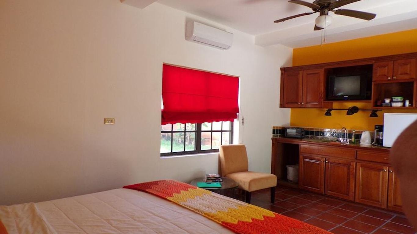 Bamboleo Inn