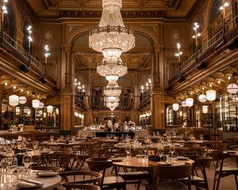 Berns, Historical Boutique Hotel & House of Entertainment since 1863 - Stoccolma - Caratteristiche struttura