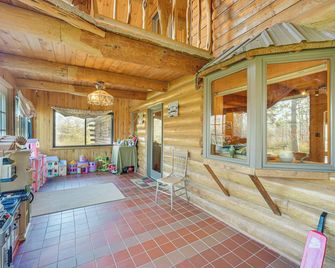 Secluded Log Cabin Less Than 1 Mi to Munger State Trail! - Finlayson