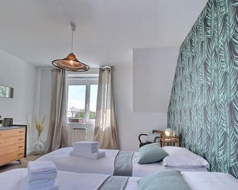 Le passe compose - Ploubazlanec - Bedroom