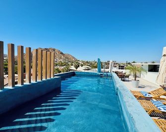 Colmena Hotel Los Cabos Marina - Cabo San Lucas - Piscina