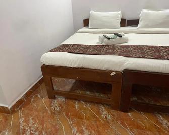 Baga View Inn - Baga - Habitación