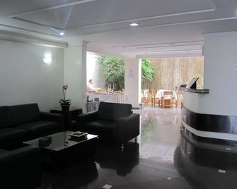 Golden Suite Hotel - Campinas - Living room