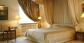 Grand Hotel Fortecia - Orsk - Bedroom