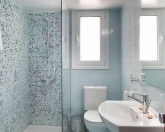 Lordos Hotel Apartments Nicosia - Nicosia - Baño