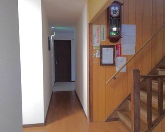 Shougetsukan - Oyodo - Escaleras