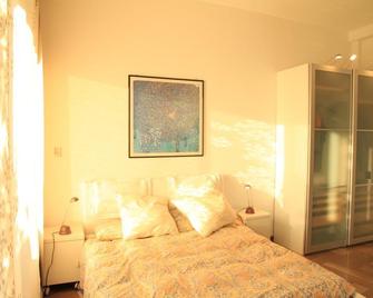 La Villa Fasano - Gardone Riviera - Bedroom