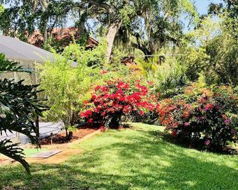 Coastal Beautiful Pool Home - Vero Beach - Buiten zicht