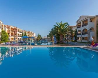 Alykanas Village Resort - Zakynthos - Pool