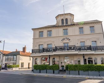 The Pier Hotel - Harwich - Gebäude