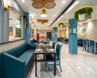 Treebo Kamal Regency - Bhopal - Restaurant