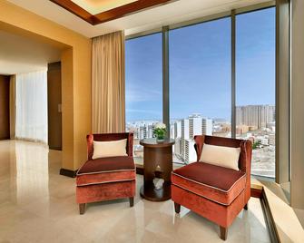 فندق مكة ماريوت - مكة المكرمة - غرفة معيشة